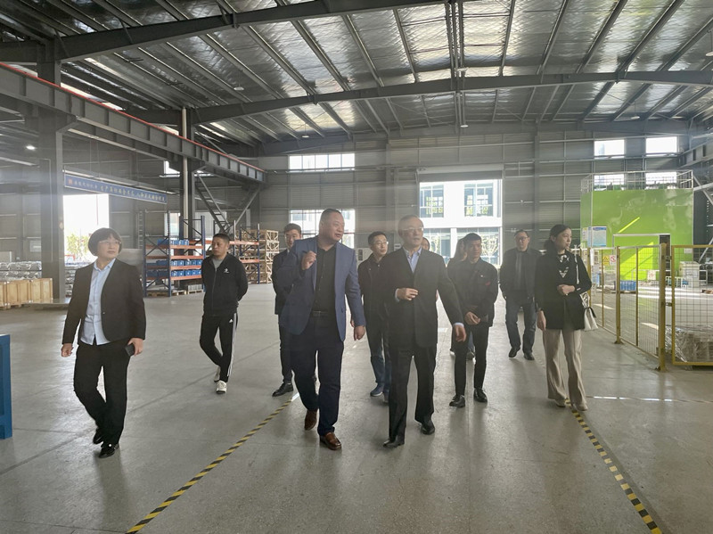 滁州學院機械與電氣工程學院領導來公司參觀考察